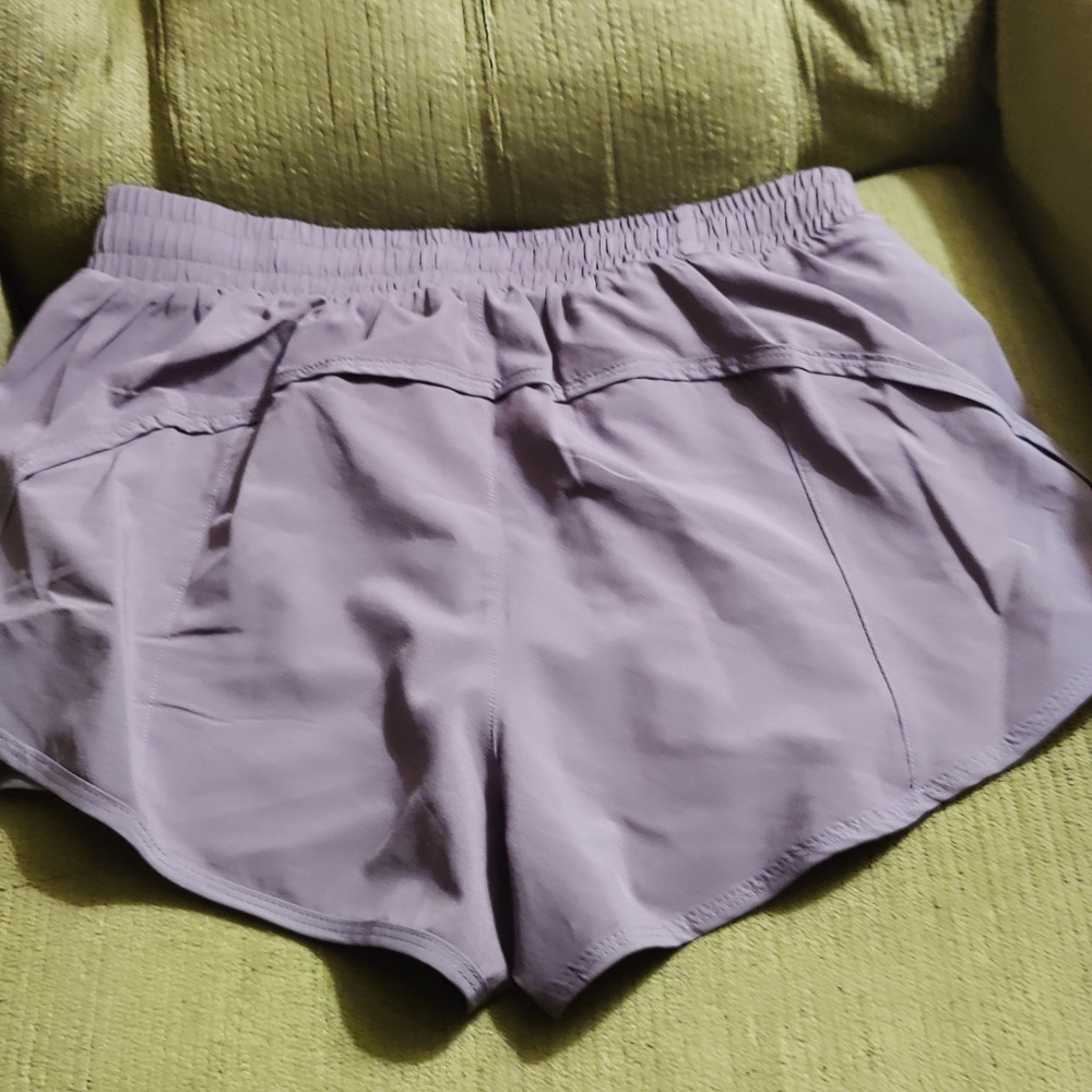 Women Athletic Shorts Size Small nwot - Picture 4 of 5